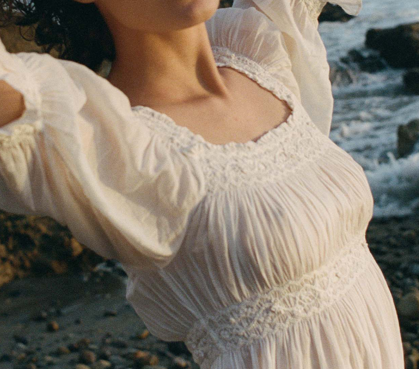 HMD -- ECLIPSE NIGHTGOWN -- SALT