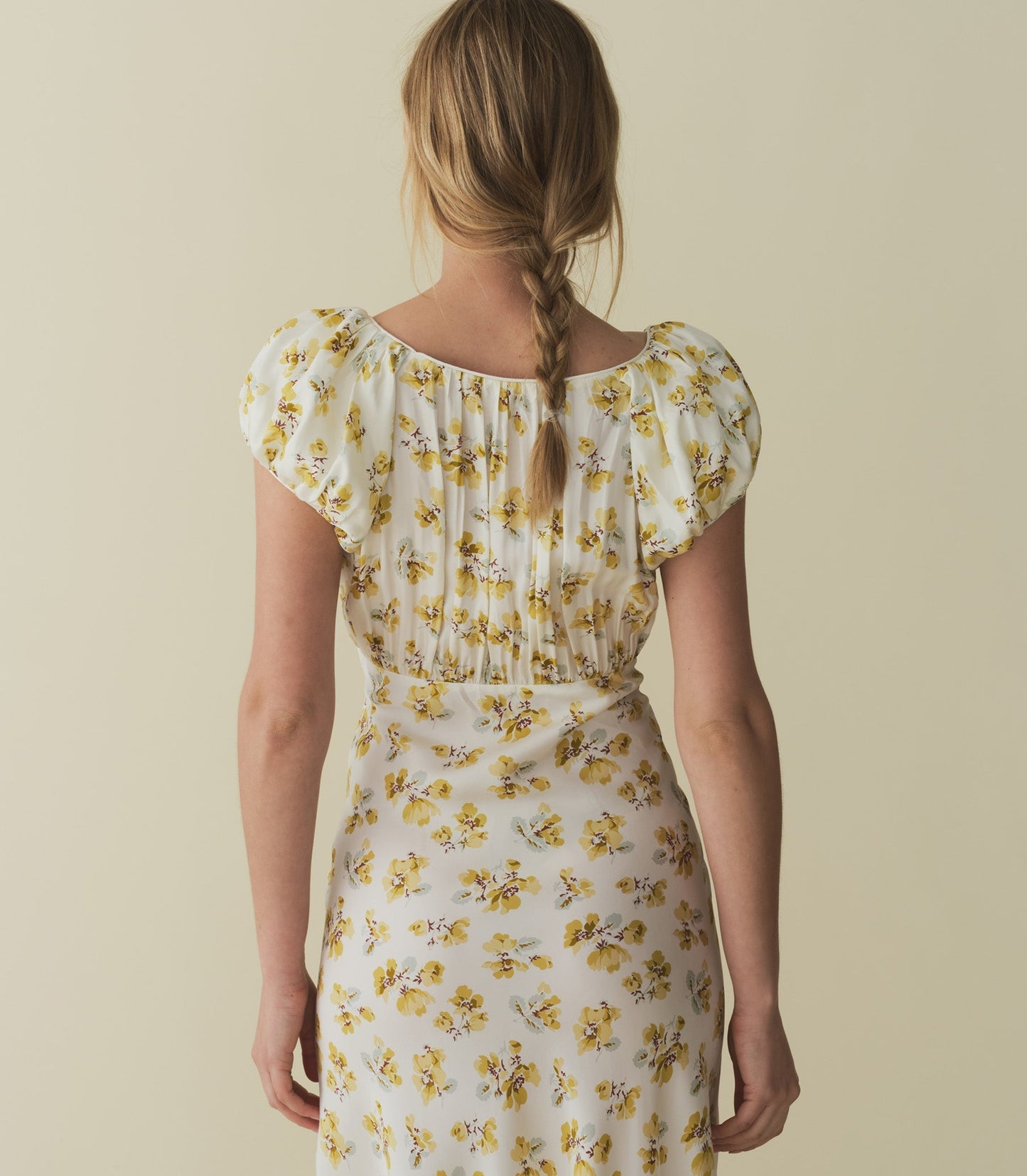 HMD -- FLORENCIA DRESS -- GOLD FROLICKING FLORAL