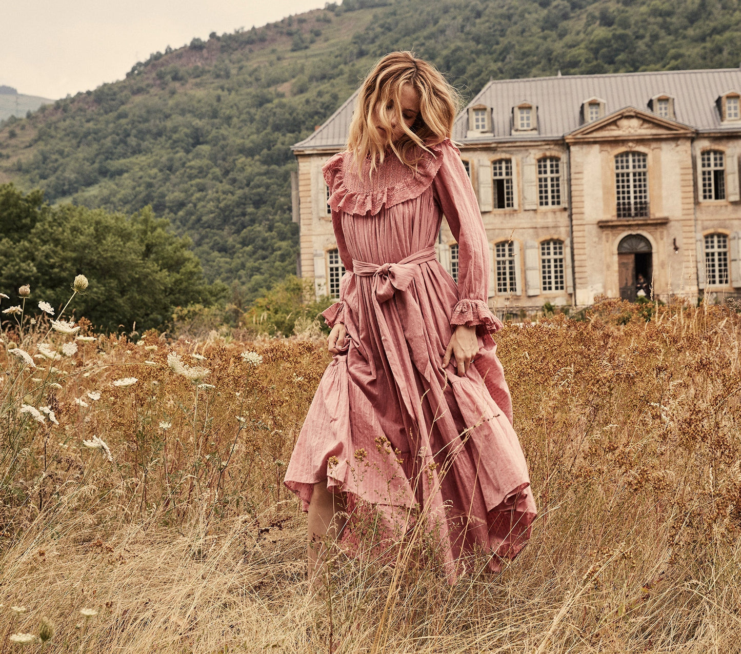 HMD -- HILLSIDE NIGHTGOWN -- BON BON