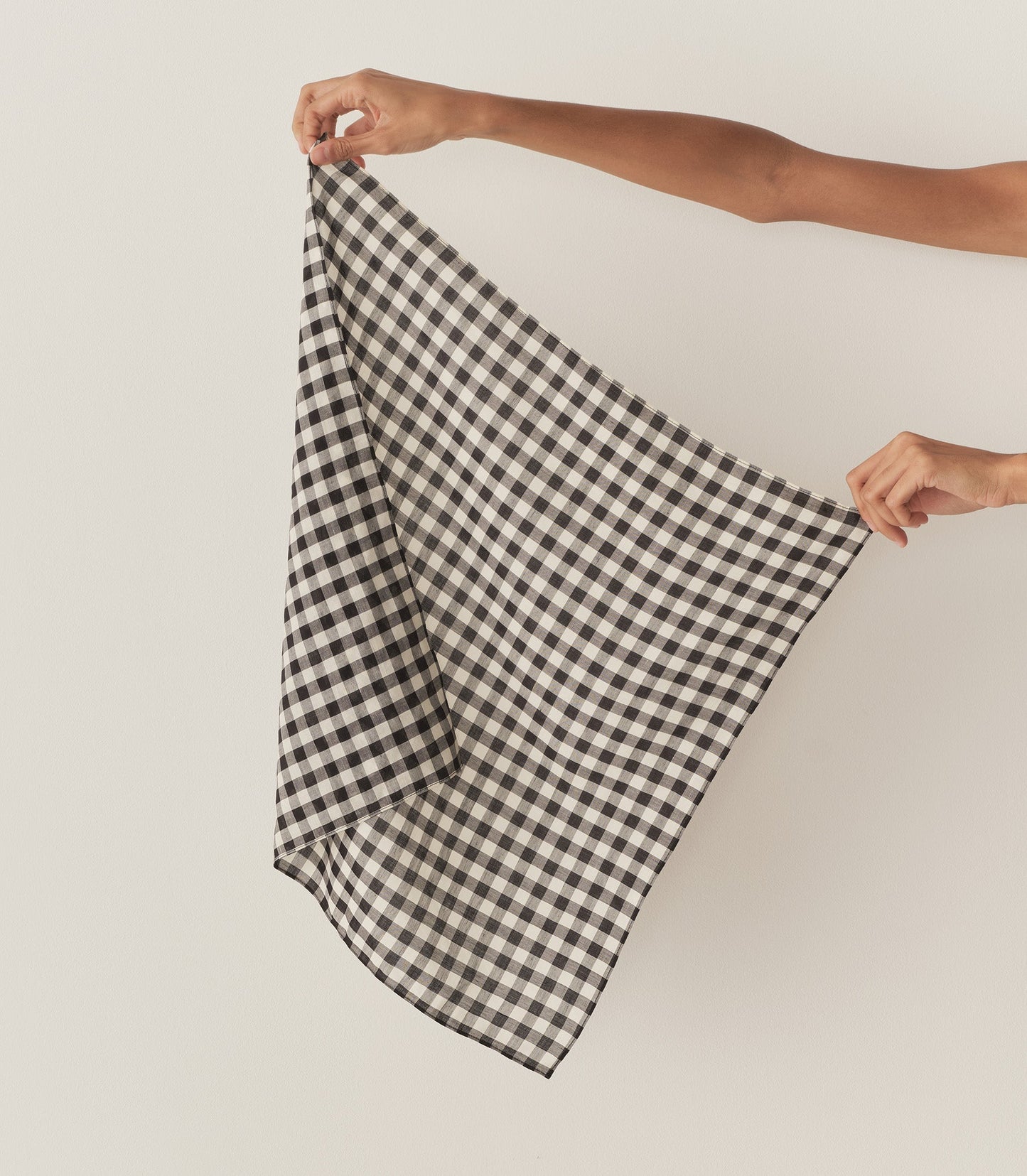 PETIT PENNY BANDANA -- BLACK MARILYN GINGHAM