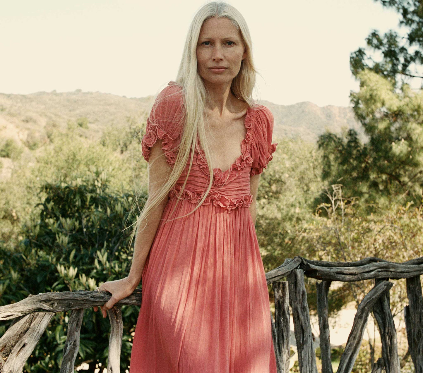 HMD -- DREW DRESS -- MIRAGE