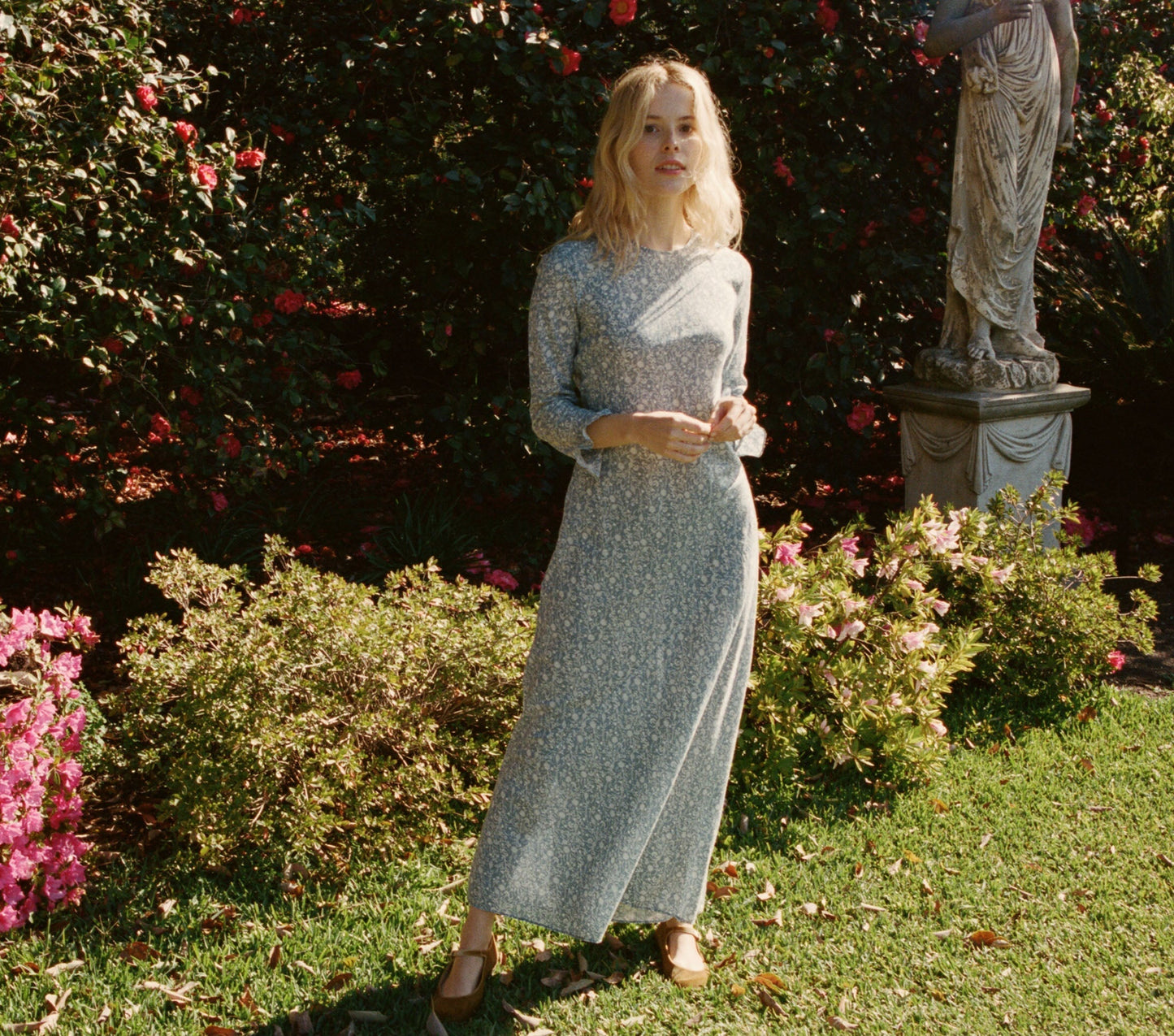 HMD -- LOIRE DRESS -- CHINA BLUE MINI EARL FLORAL