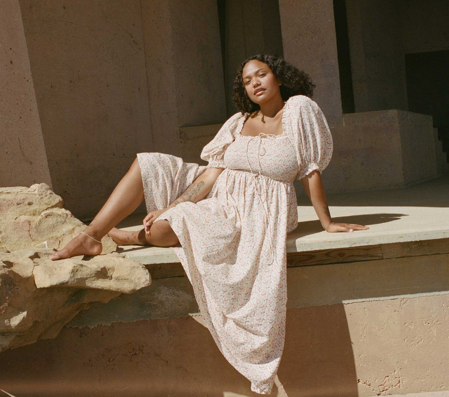 HMD -- SIENA DRESS -- SUNSHINE MEADOW FLORAL