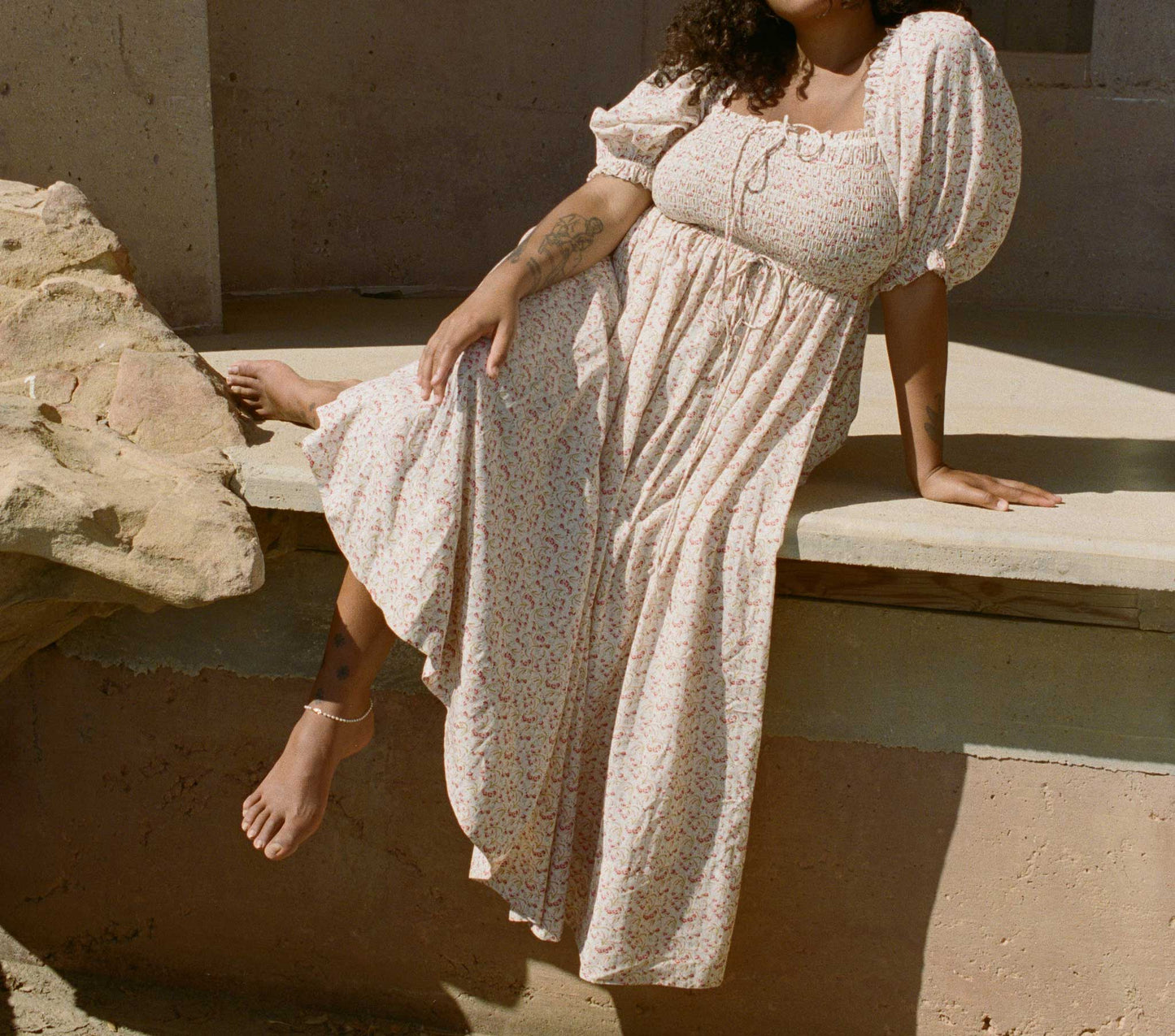 HMD -- SIENA DRESS -- SUNSHINE MEADOW FLORAL