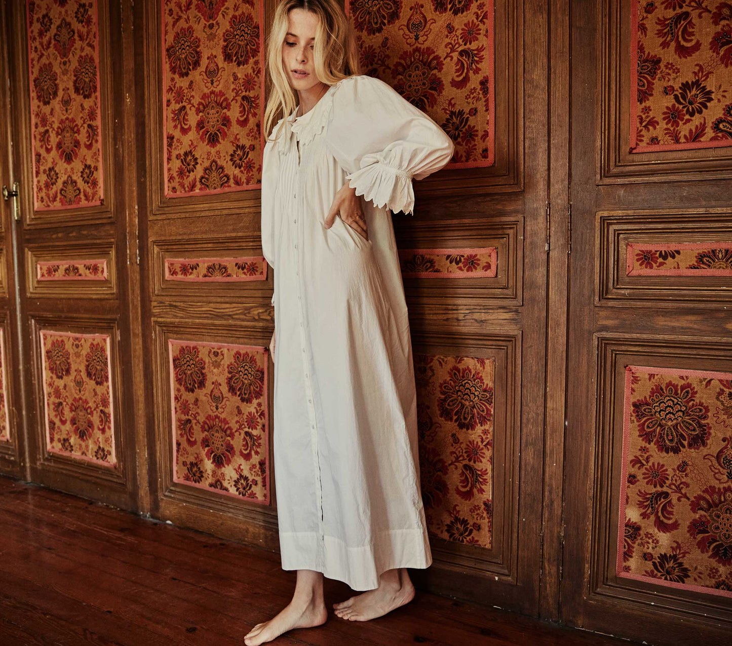 HMD -- HELENA NIGHTGOWN -- POWDER