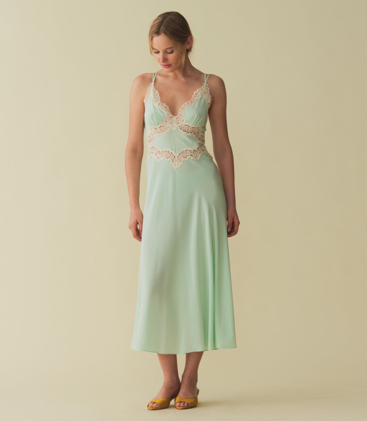 HMD -- VENUS DRESS -- CREME DE MENTHE
