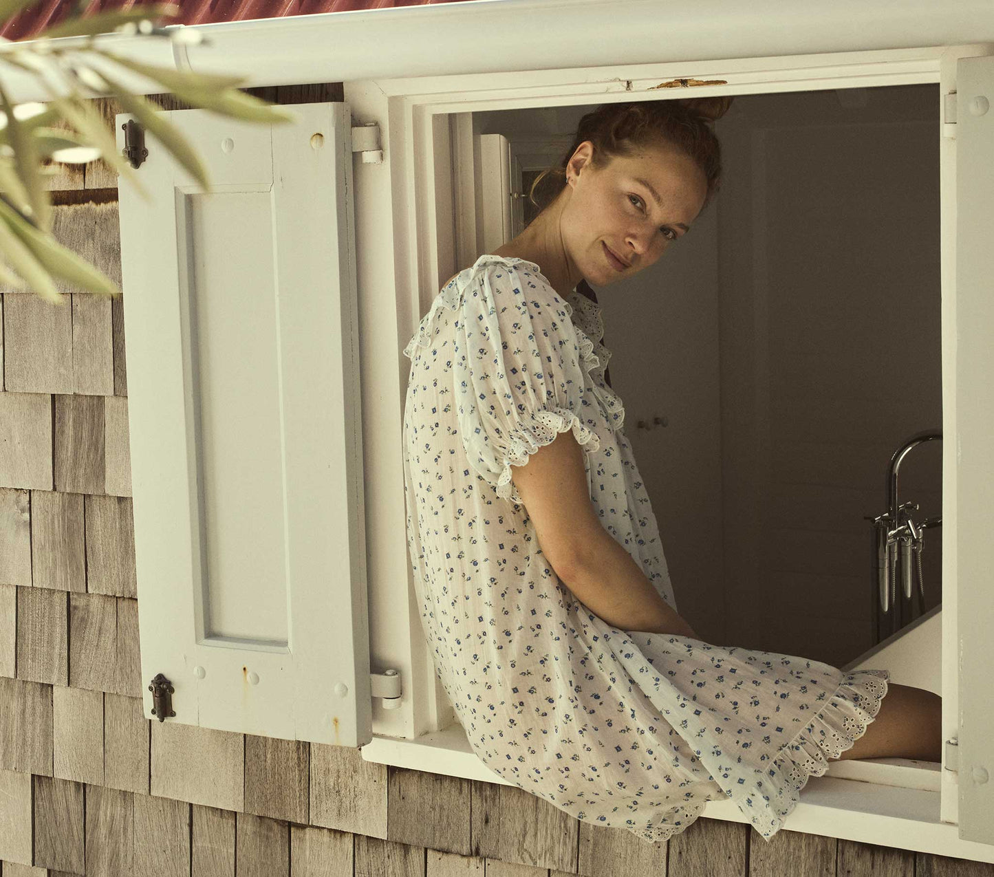 HMD -- LETA NIGHTGOWN -- BLUE SWEETPEA