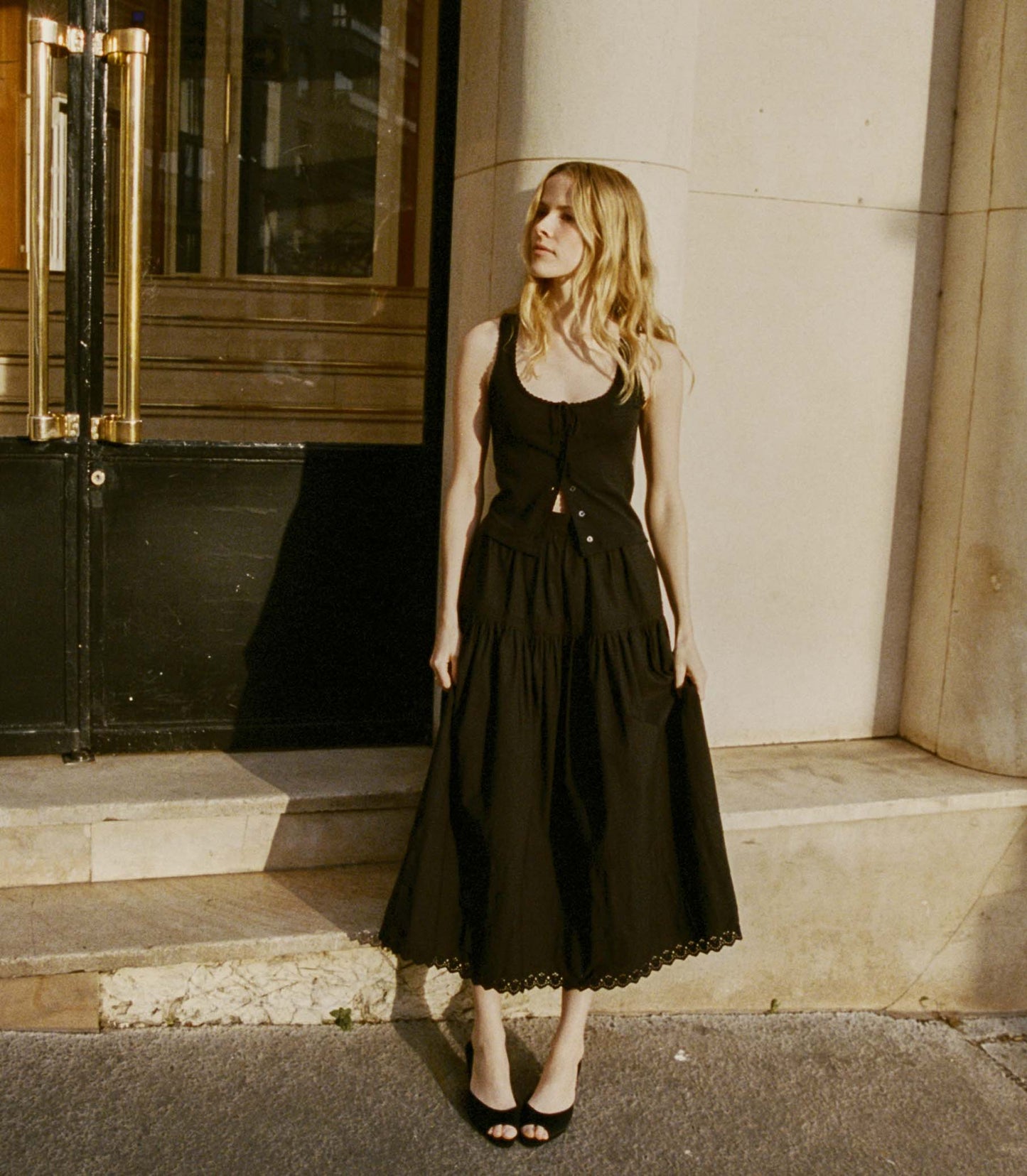 HMD -- SEBASTIANE SKIRT -- BLACK