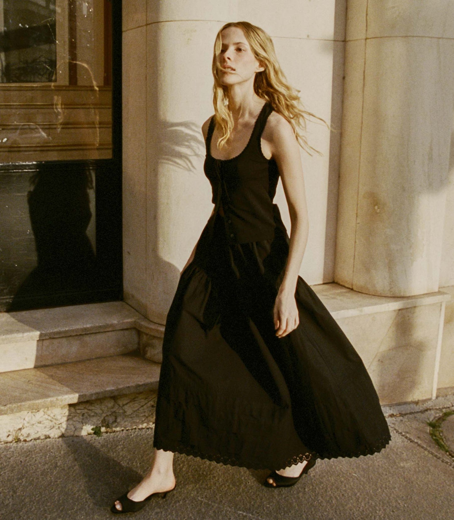 HMD -- SEBASTIANE SKIRT -- BLACK