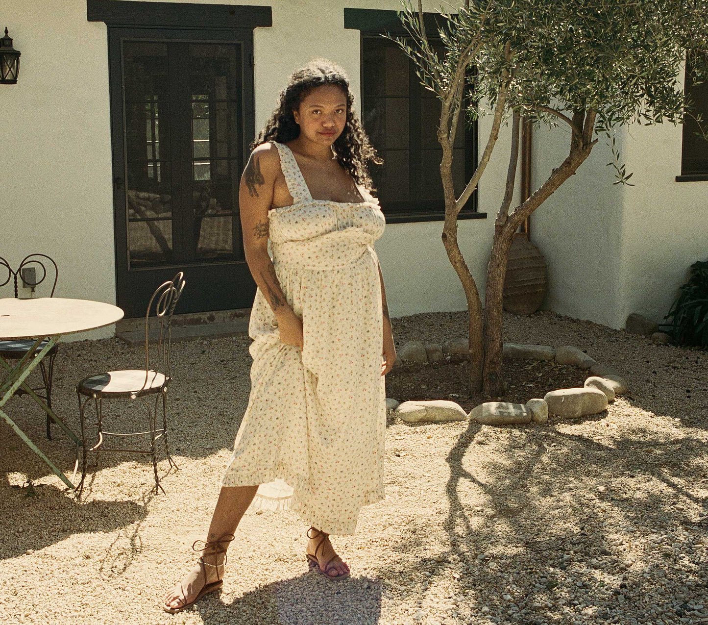 HMD -- INSBROOK DRESS -- COTTAGE BREEZE FLORAL