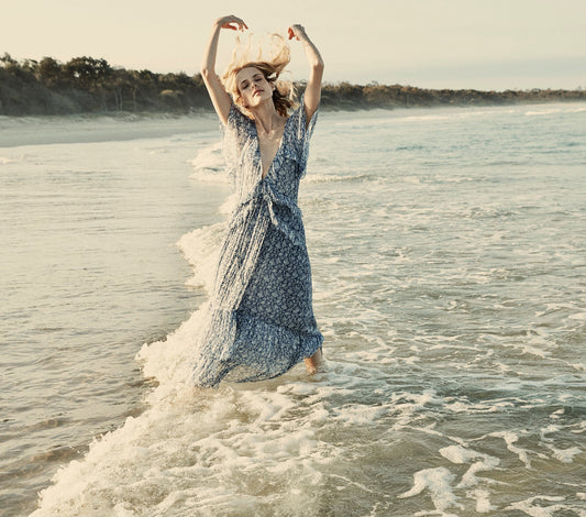 HMD -- ANTOINETTE DRESS -- PORCELAIN BLUE TEA FLORAL