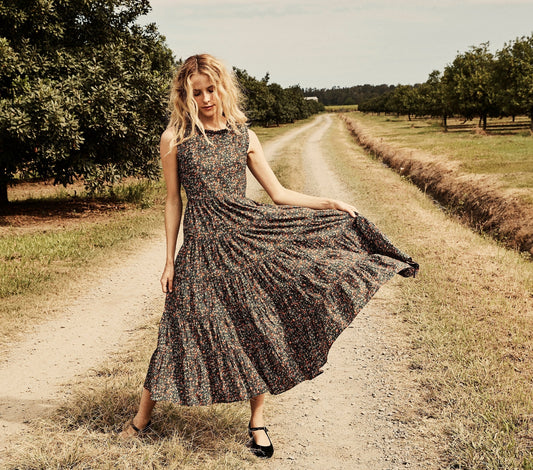 HMD -- RAVEN DRESS -- BLACK PETIT JARDIN PRINT