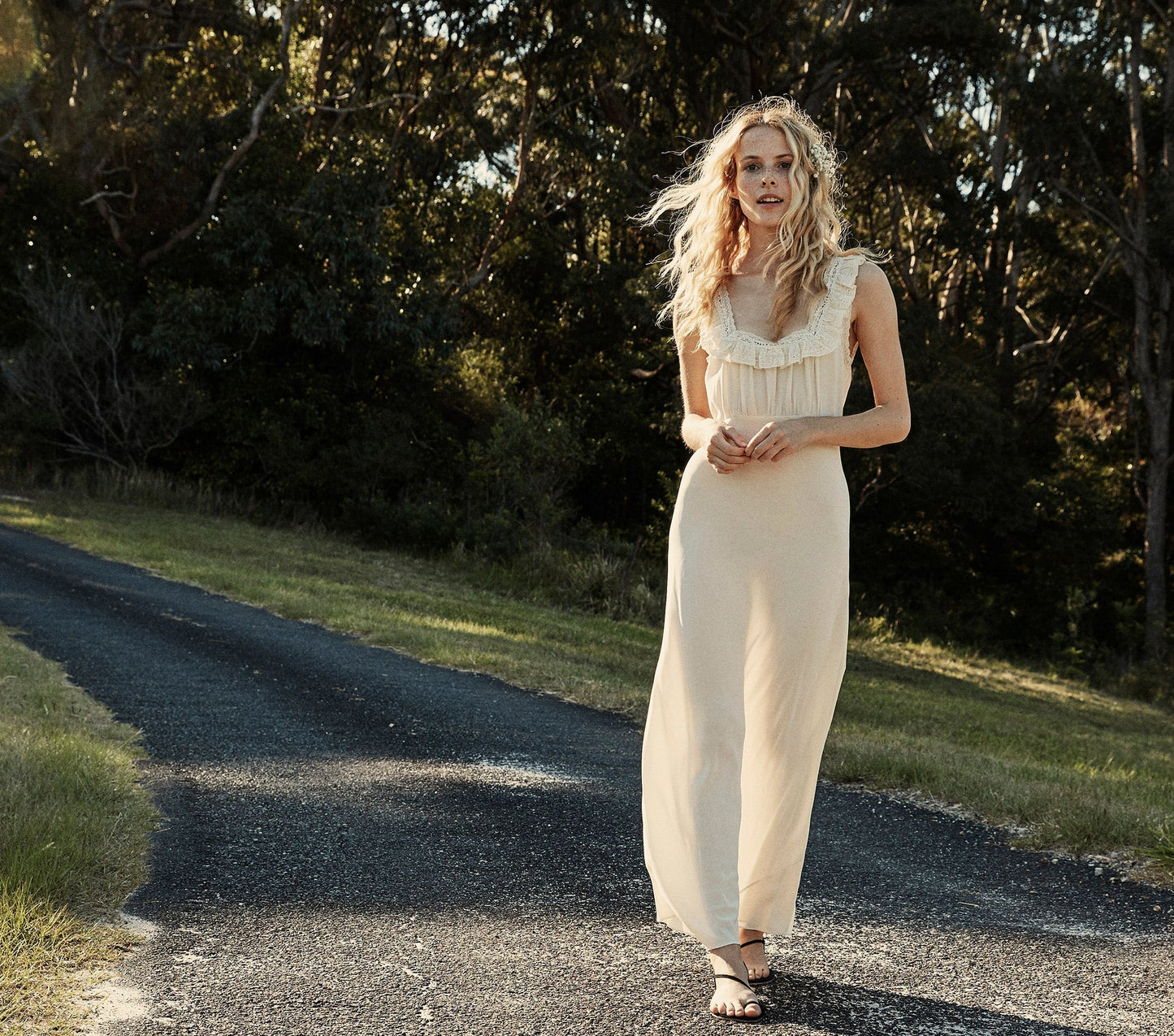 HMD -- VALENCIA DRESS -- NUTMILK