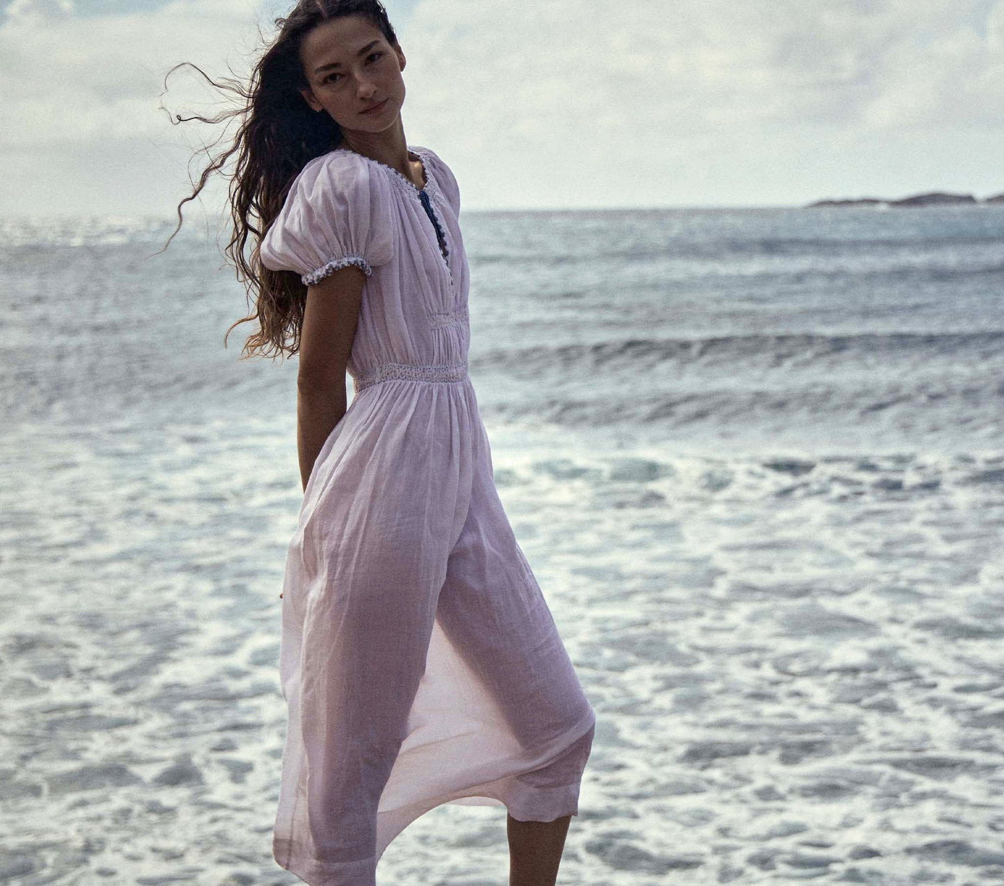 HMD -- ALMUDENA DRESS -- SALT