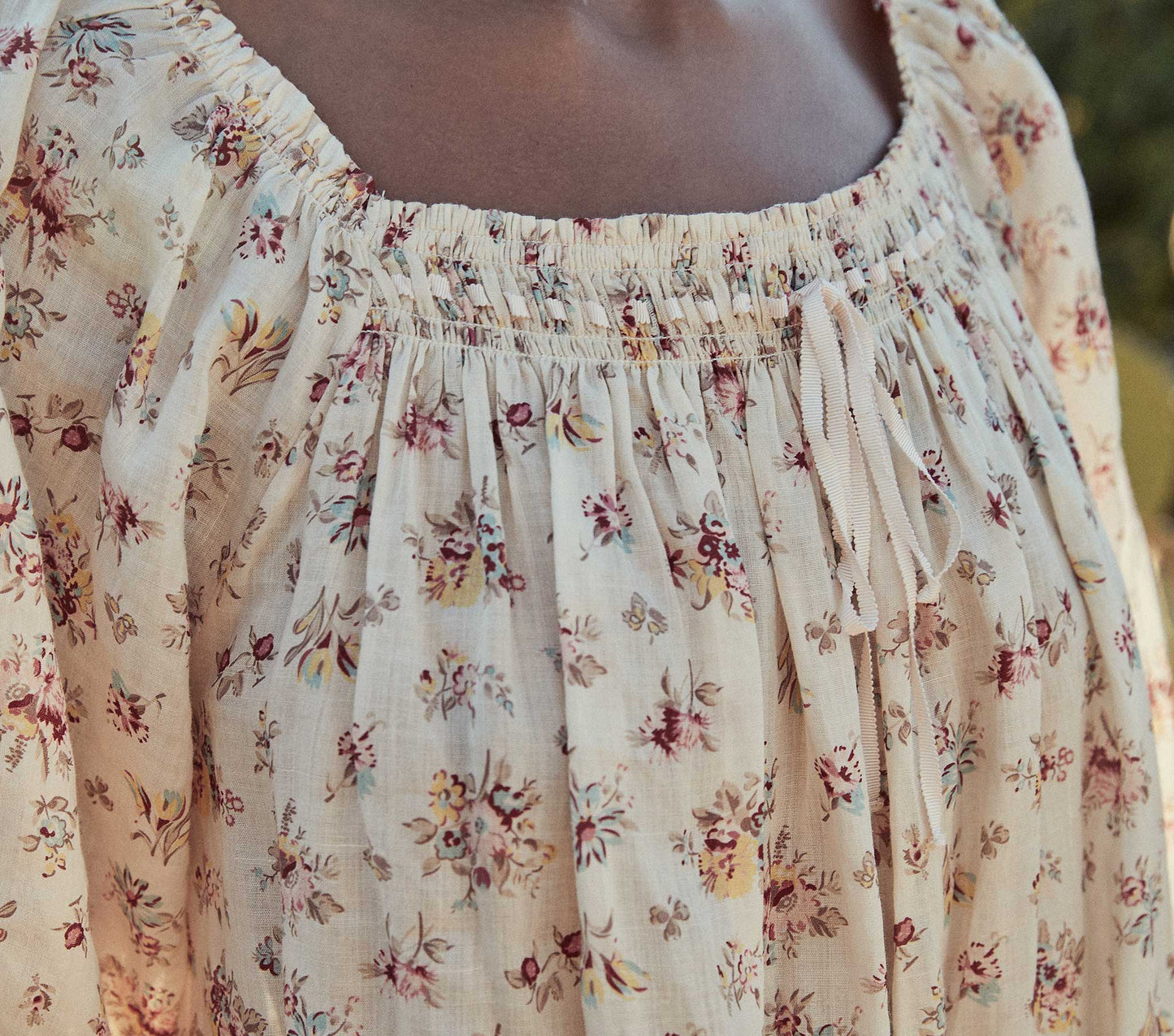 HMD -- ANTHEA DRESS -- TUILERIES BLOOMS