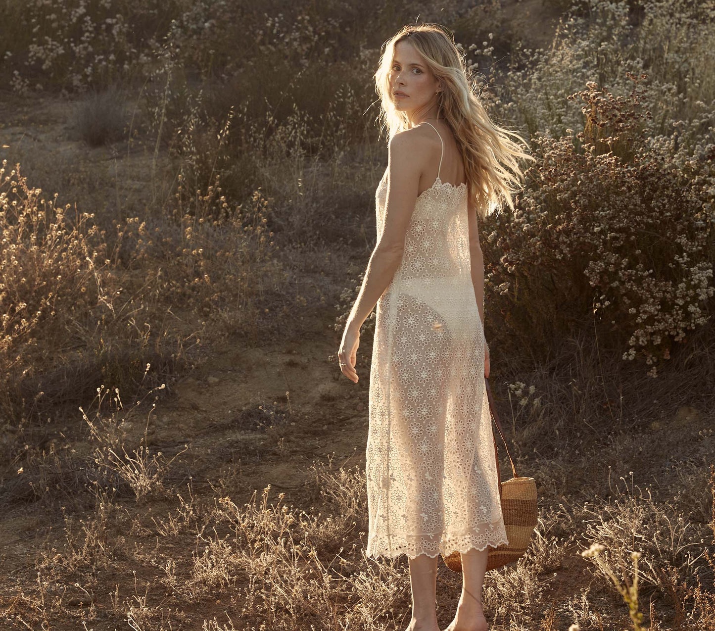 HMD -- ANYA DRESS -- MAGNOLIA