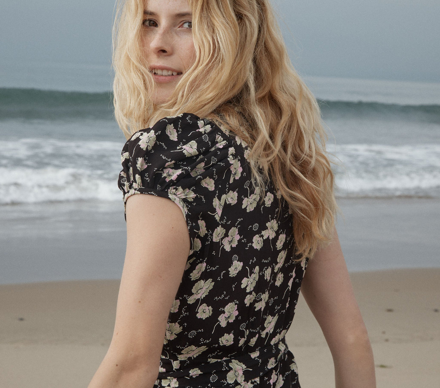 HMD -- AURORA DRESS -- BLACK ANEMONE FLORAL