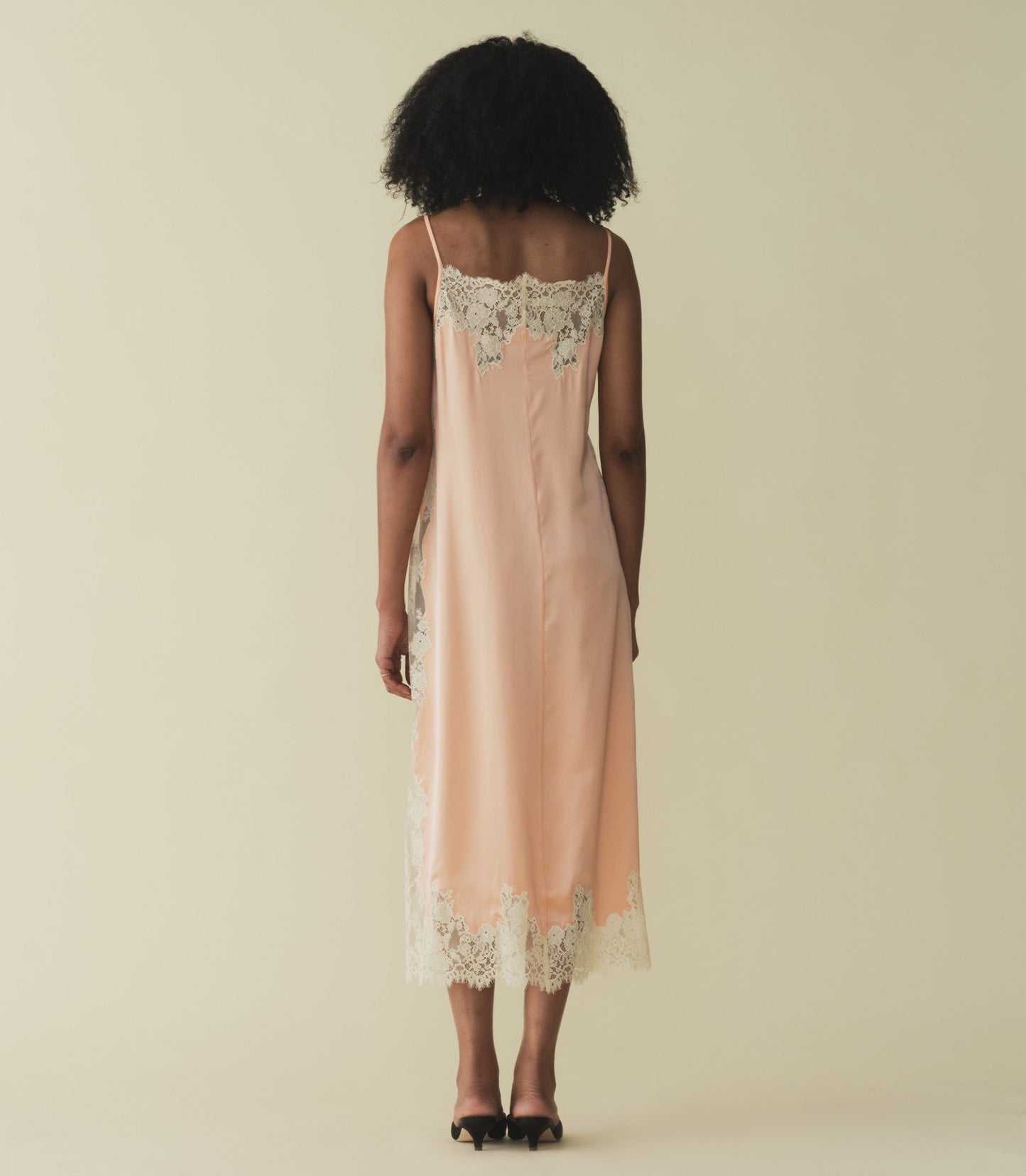 HMD -- BRIETTA DRESS -- CORAL BLUSH