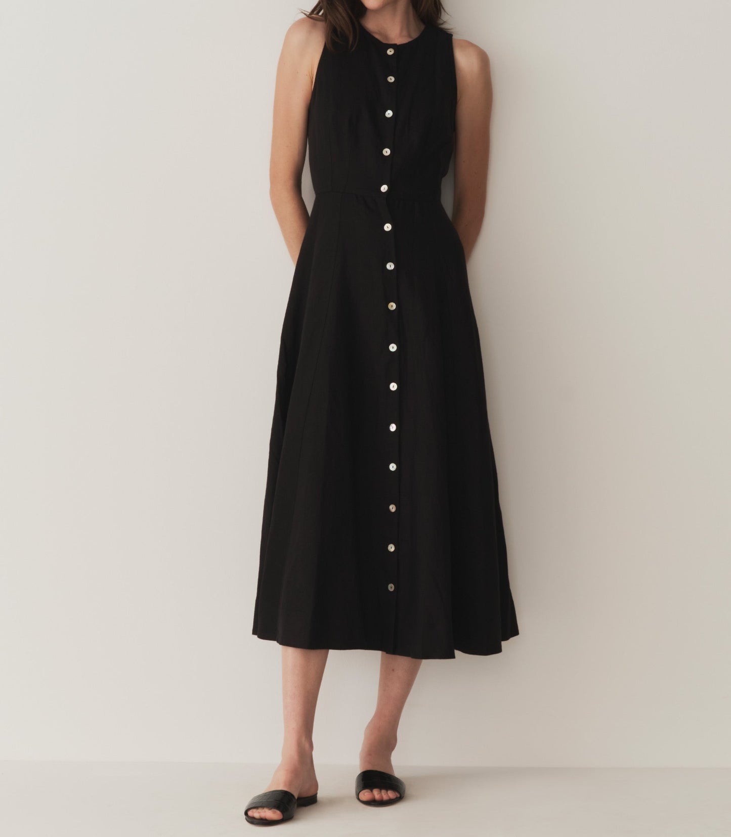 HMD -- BRYONY DRESS -- BLACK