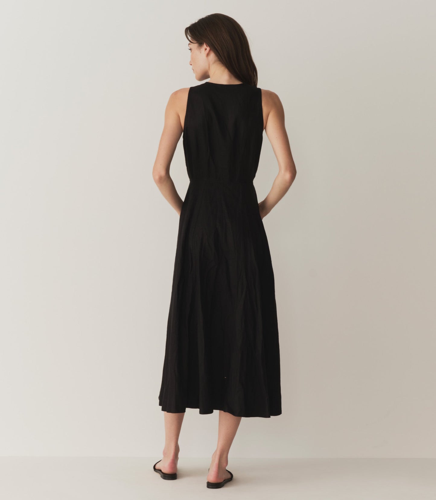 HMD -- BRYONY DRESS -- BLACK