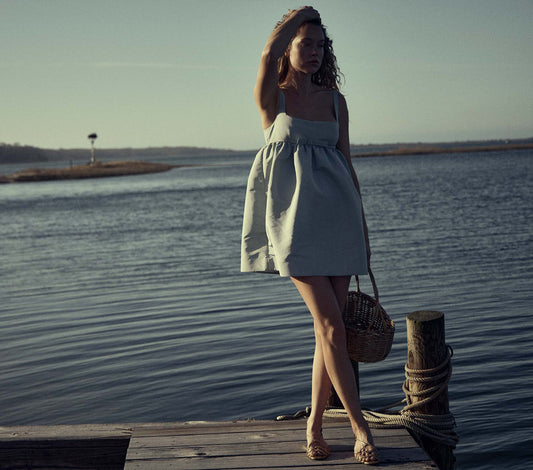 HMD -- CAITRIN DRESS -- FROST