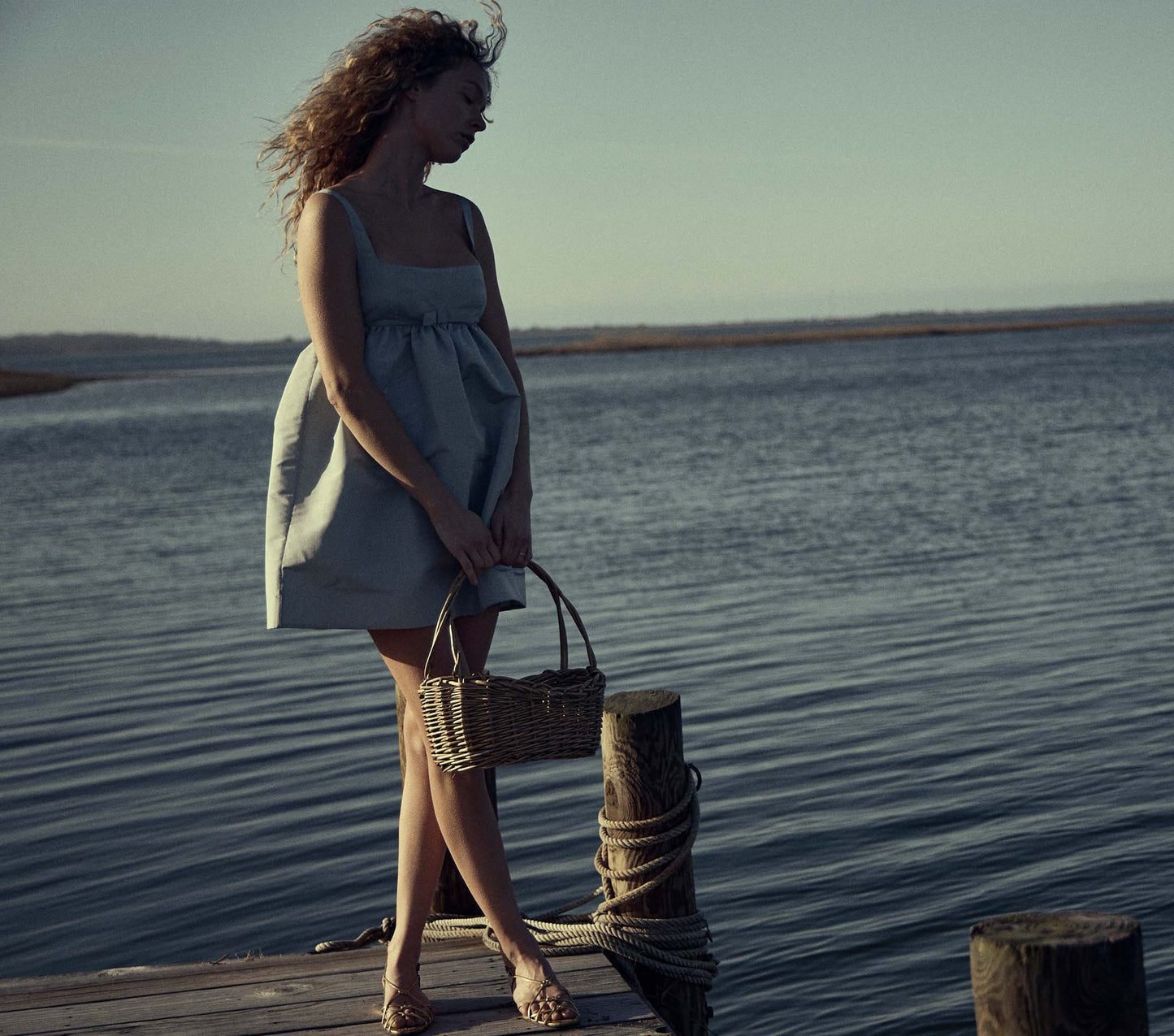 HMD -- CAITRIN DRESS -- FROST