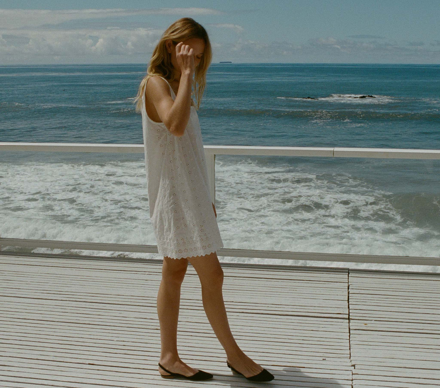 HMD -- CARINA DRESS -- SALT