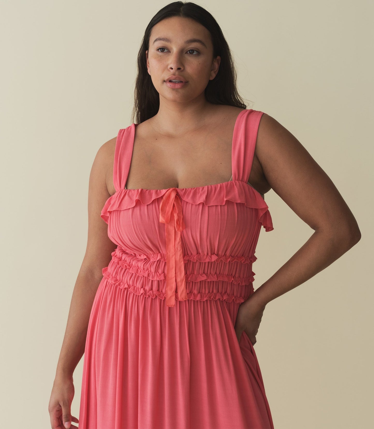 HMD -- CAROLYNN DRESS -- CORAL ROSE