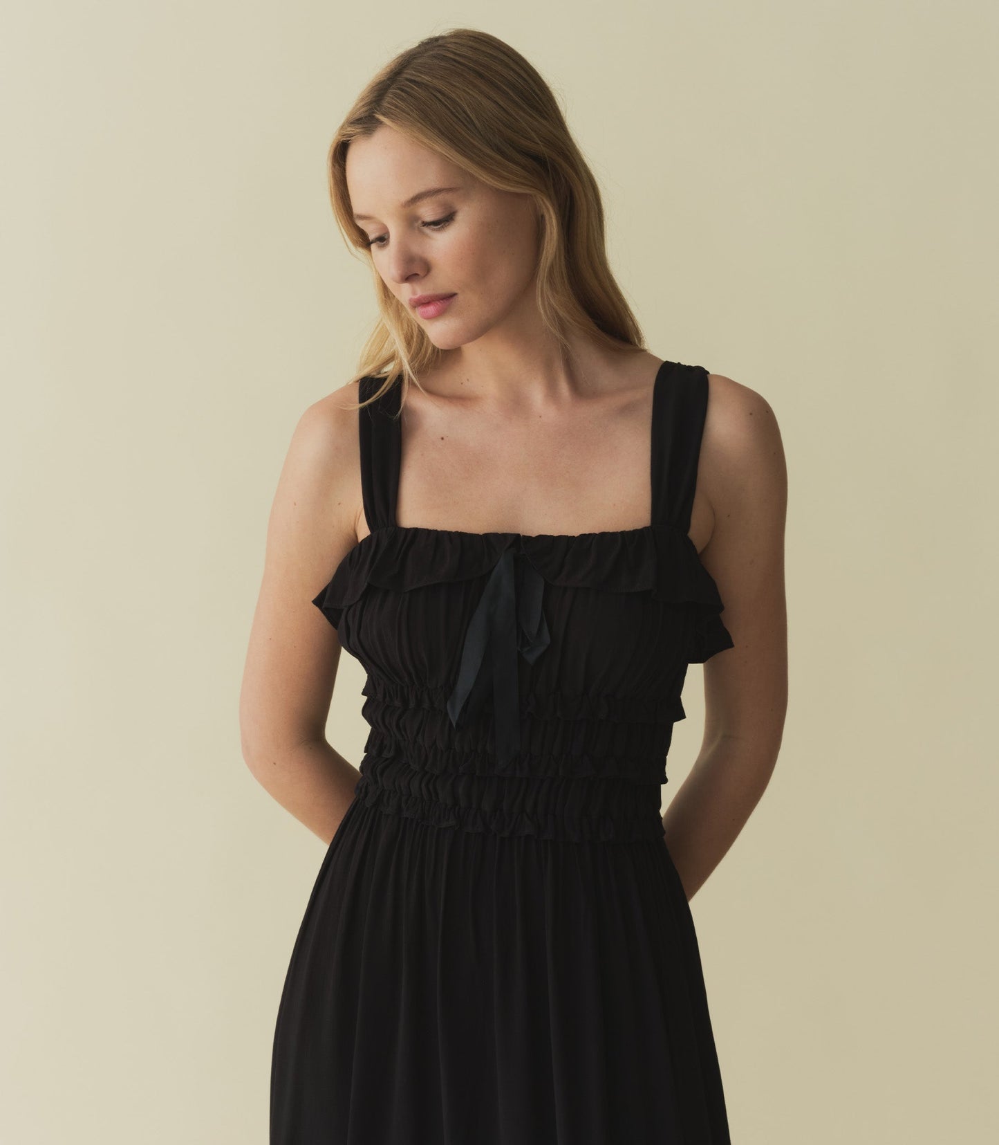 HMD -- CAROLYNN DRESS -- BLACK
