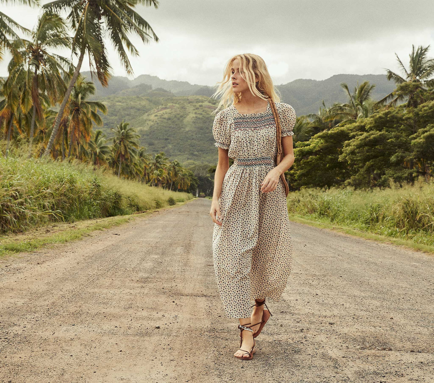 HMD -- CASTALIA DRESS -- WILD BAYBERRY BLOOM