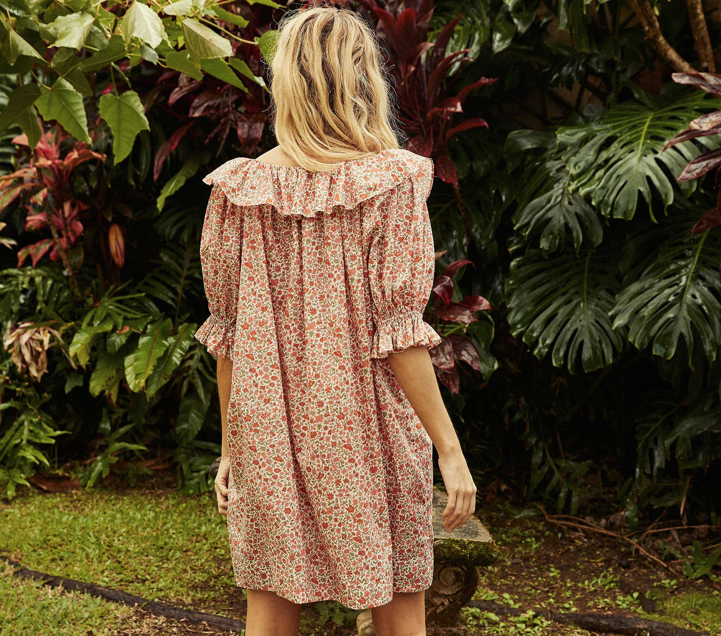 HMD -- CHIME DRESS -- CORAL POPPY BELL FLORAL