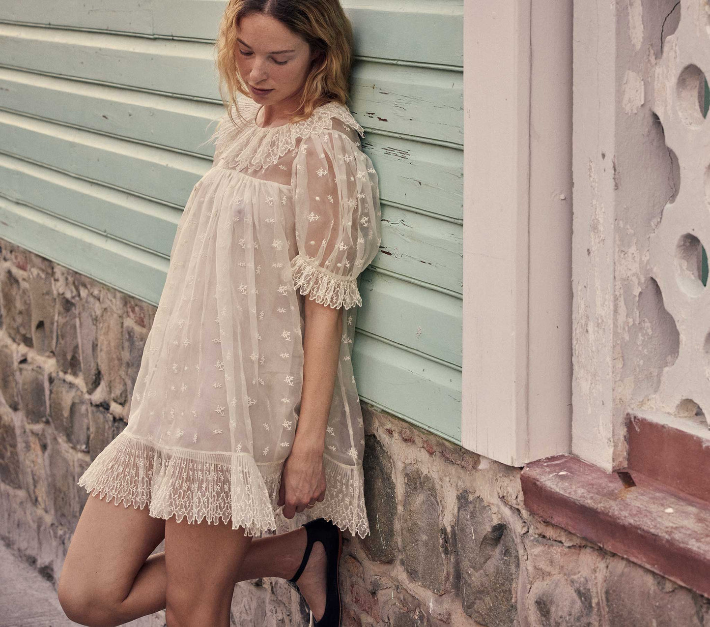 HMD -- CLARICE DRESS -- MAGNOLIA