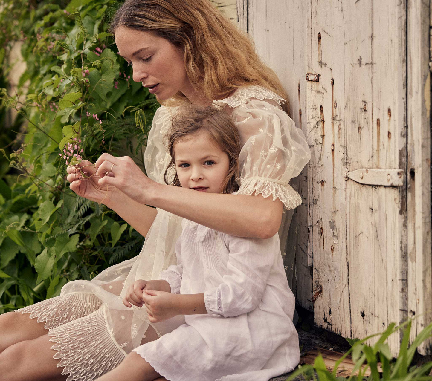 HMD -- CLARICE DRESS -- MAGNOLIA