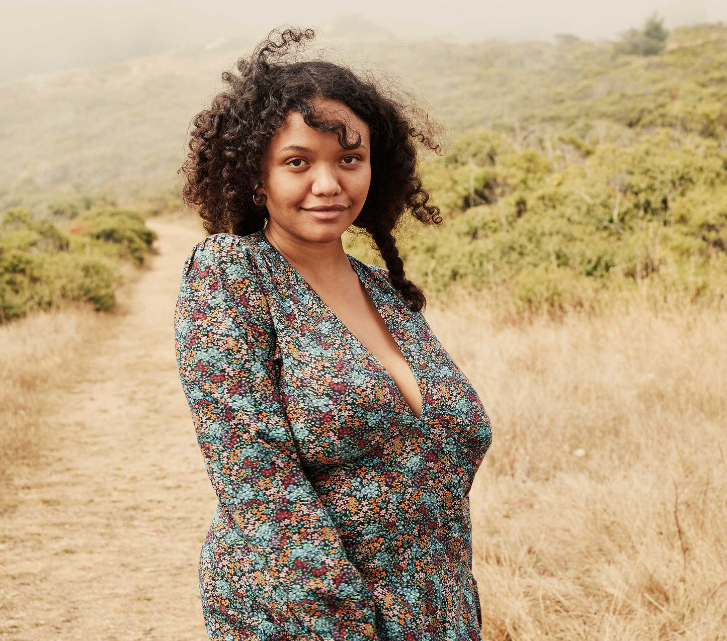 HMD -- CHARLESTON DRESS -- NAVY LADY BIRD FLORAL