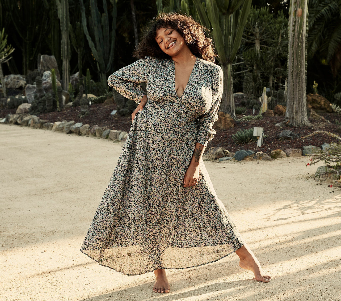 HMD -- CHARLESTON DRESS -- HARDWICK GARDEN