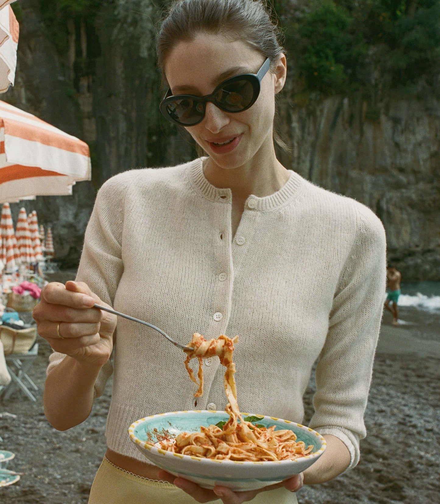 HMD -- DANAE CARDIGAN -- DOGWOOD