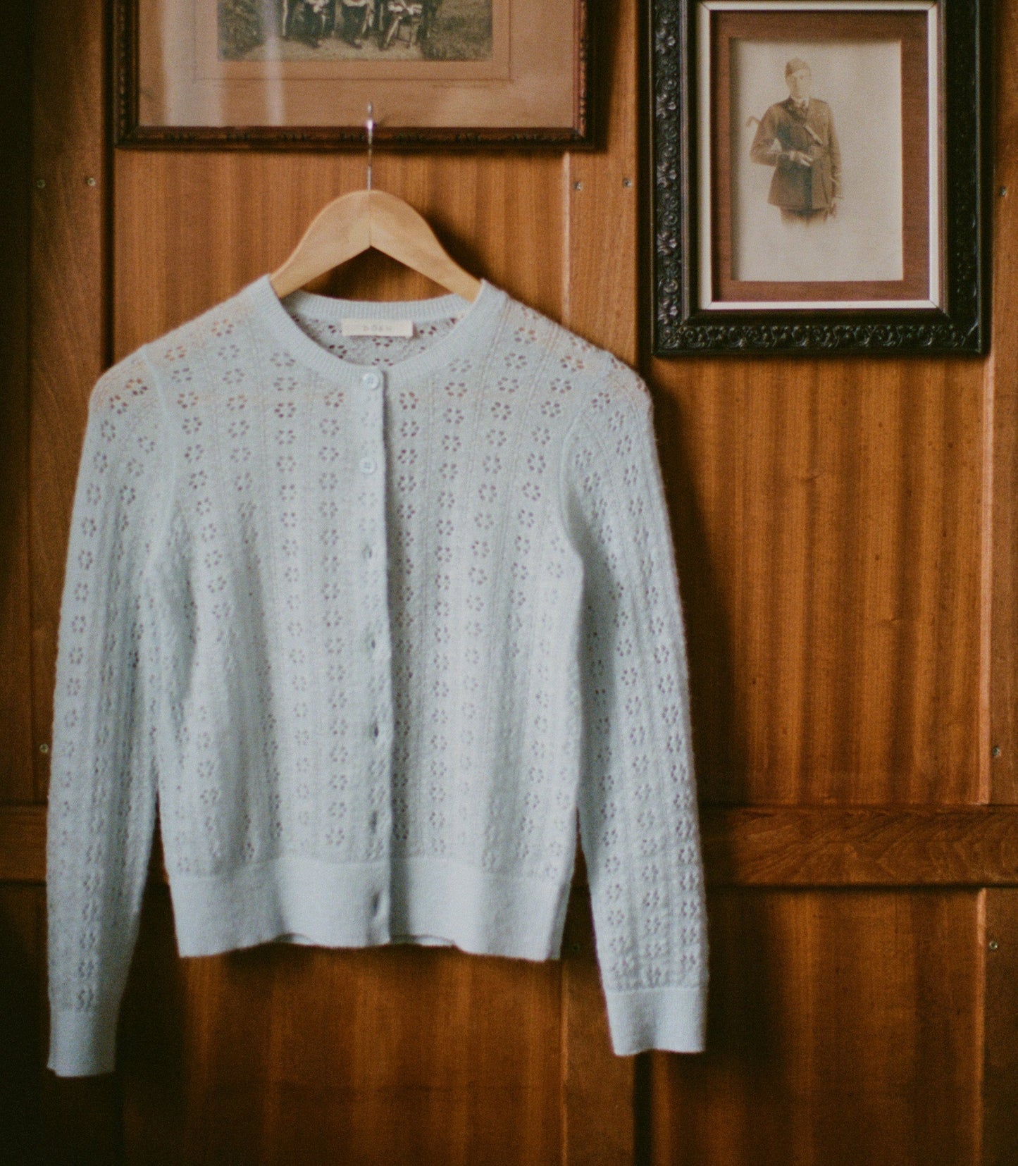 HMD -- DANAE POINTELLE CARDIGAN -- SKY