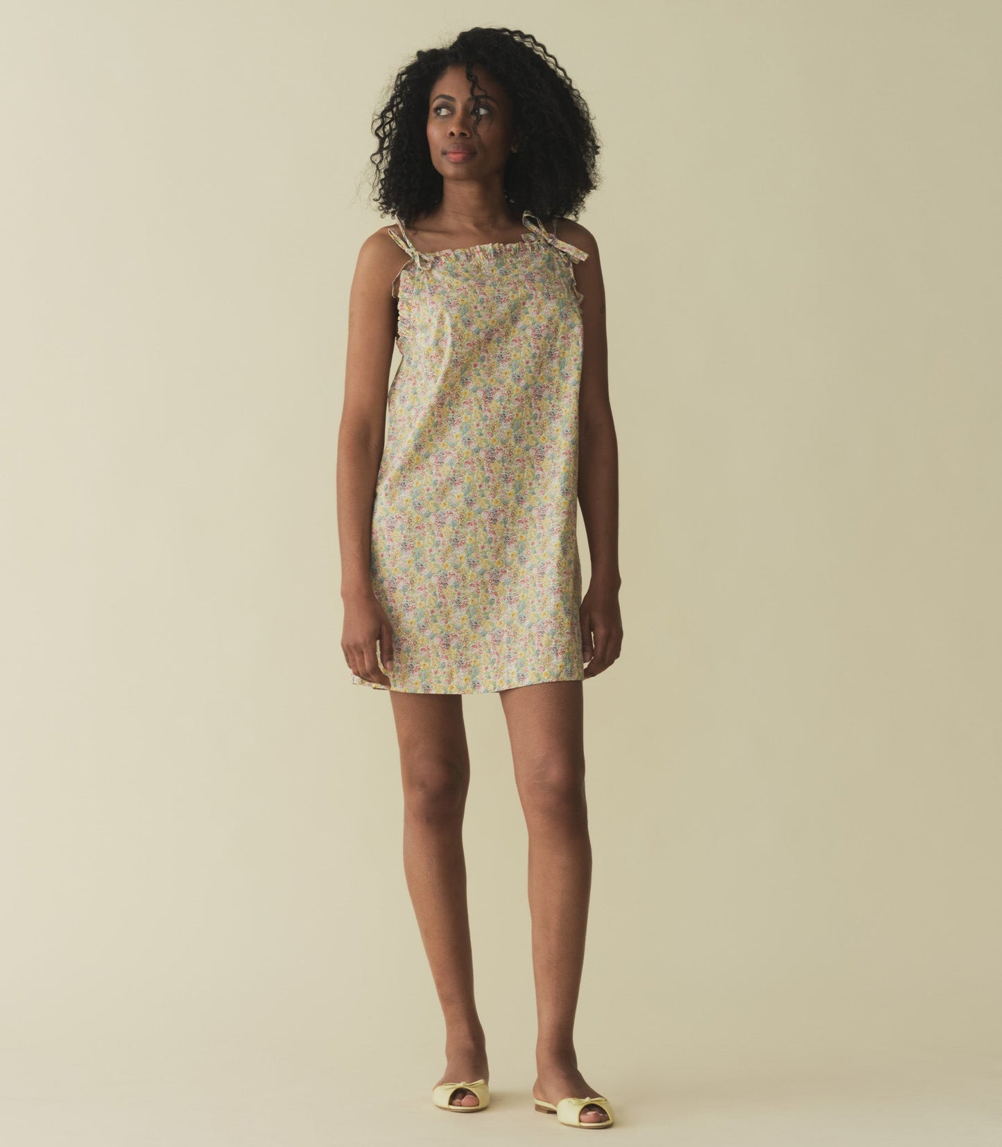 HMD -- DEE DRESS -- CHRYSANTHEMUM SKY FLORAL
