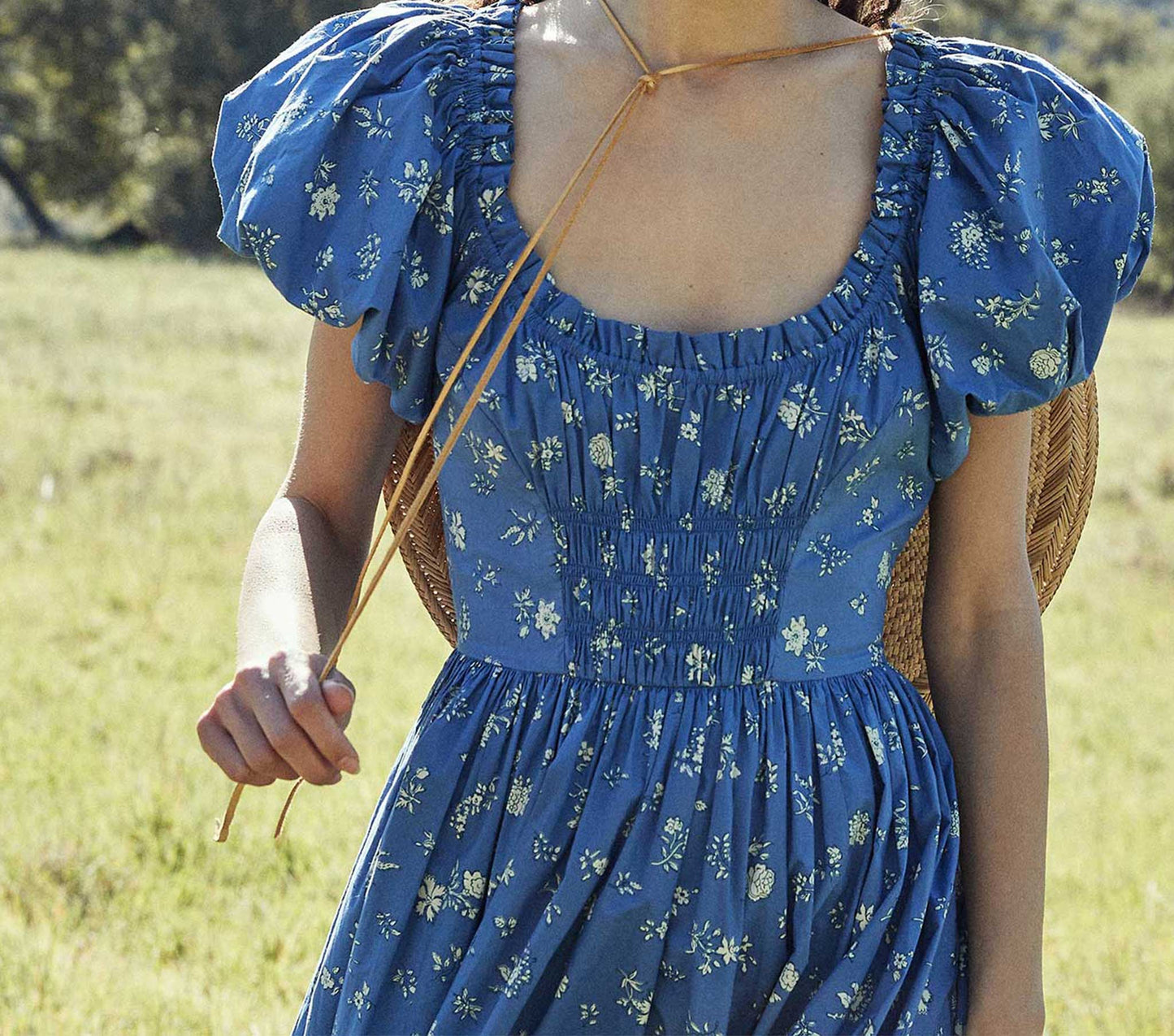 HMD -- DEIA DRESS -- BLUE BOUTON DE ROSE