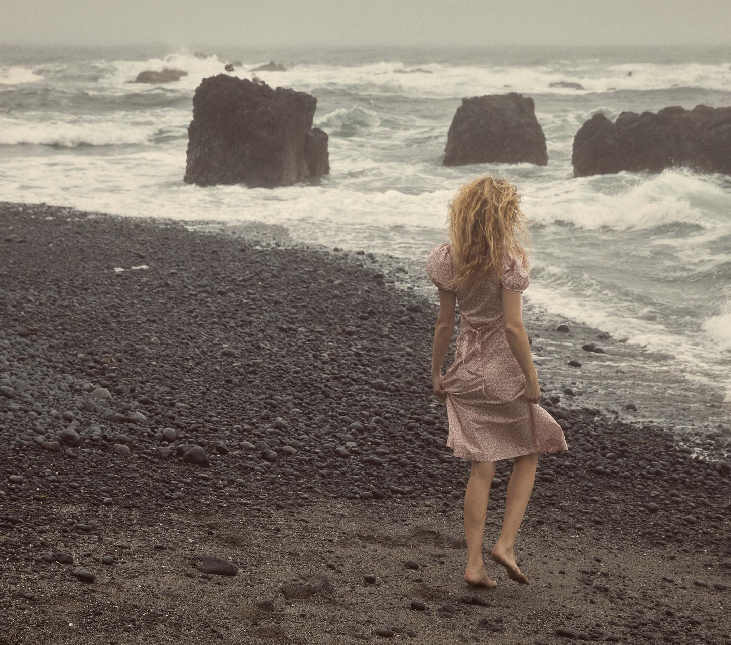 HMD -- DIA DRESS -- ROUGE COTTAGE IVY FLORAL