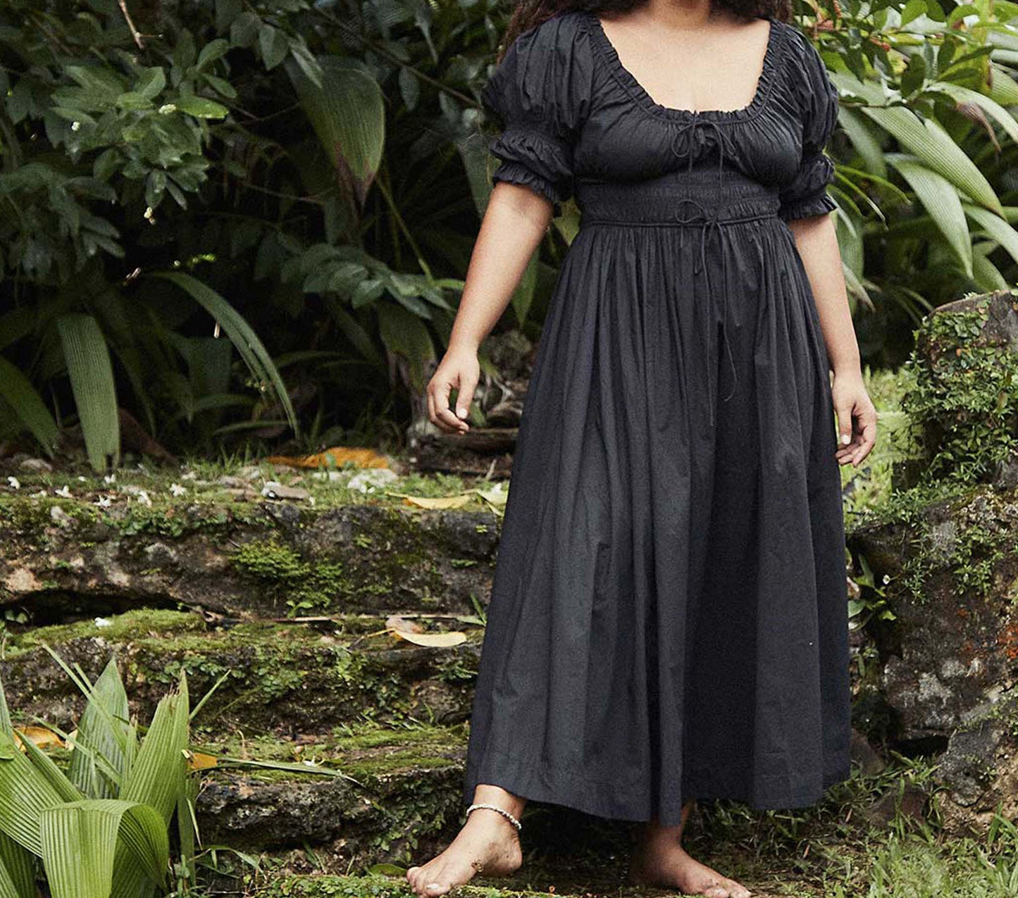 HMD -- ISCHIA DRESS -- BLACK