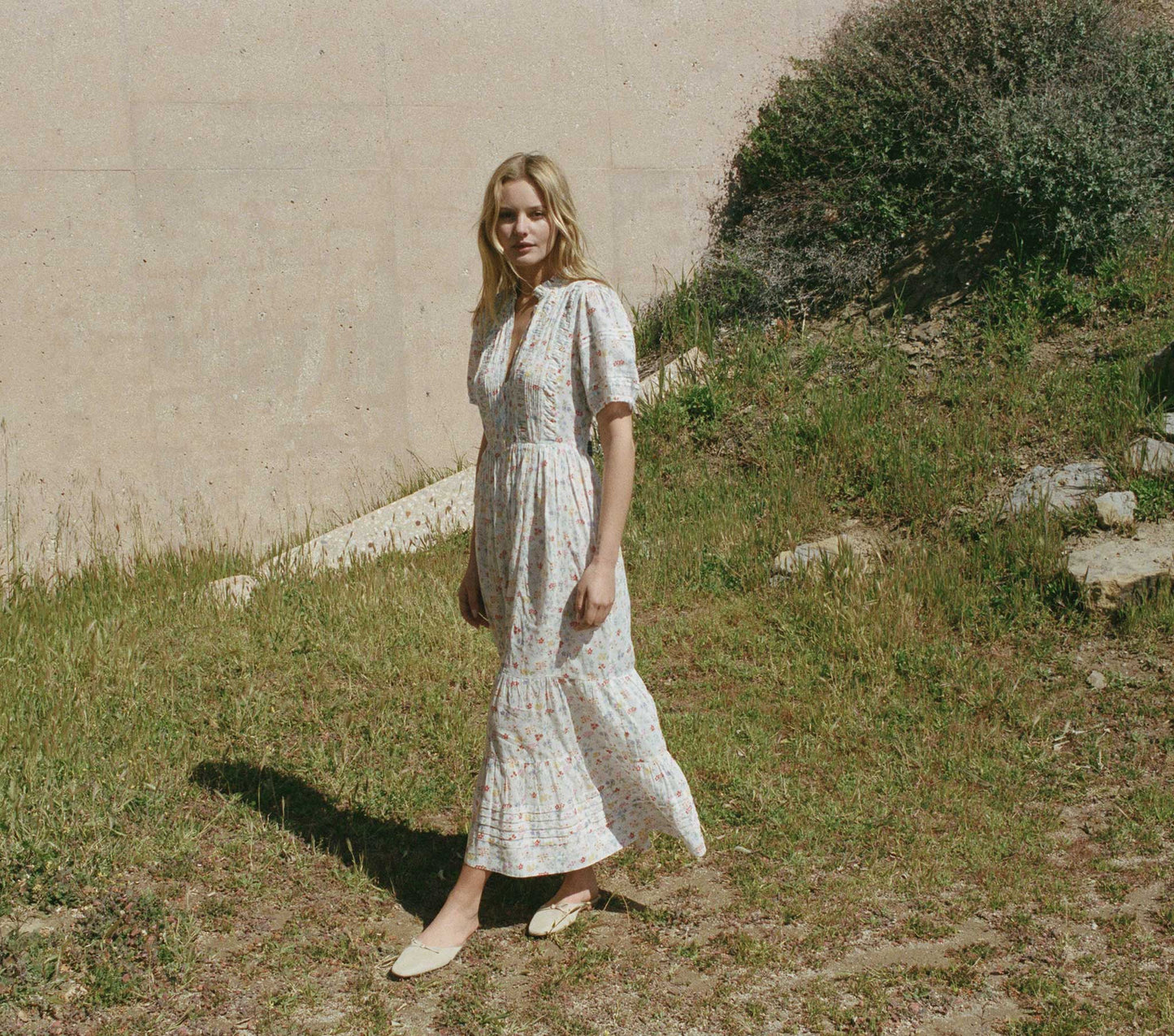 HMD -- HATHAWAY DRESS -- SPRING BOUQUET FLORAL