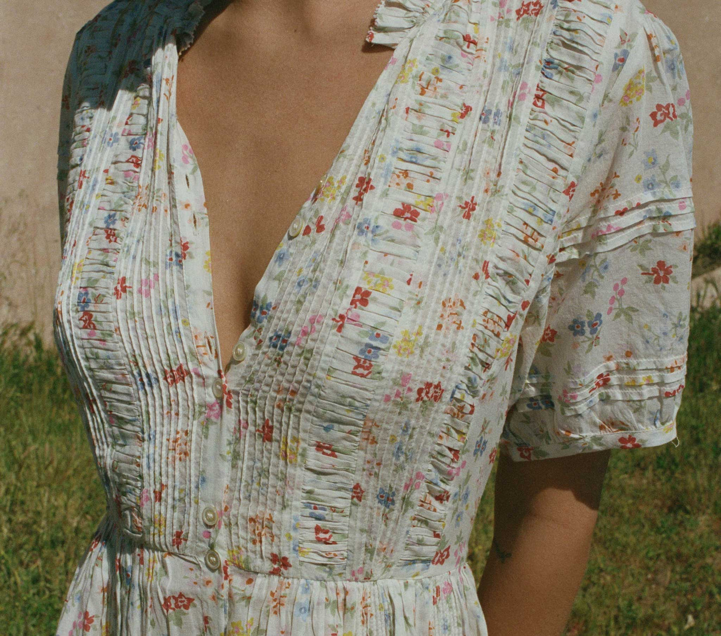 HMD -- HATHAWAY DRESS -- SPRING BOUQUET FLORAL