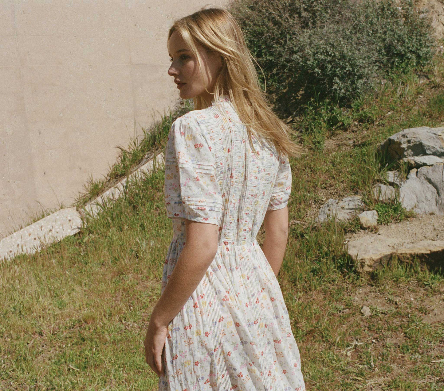 HMD -- HATHAWAY DRESS -- SPRING BOUQUET FLORAL