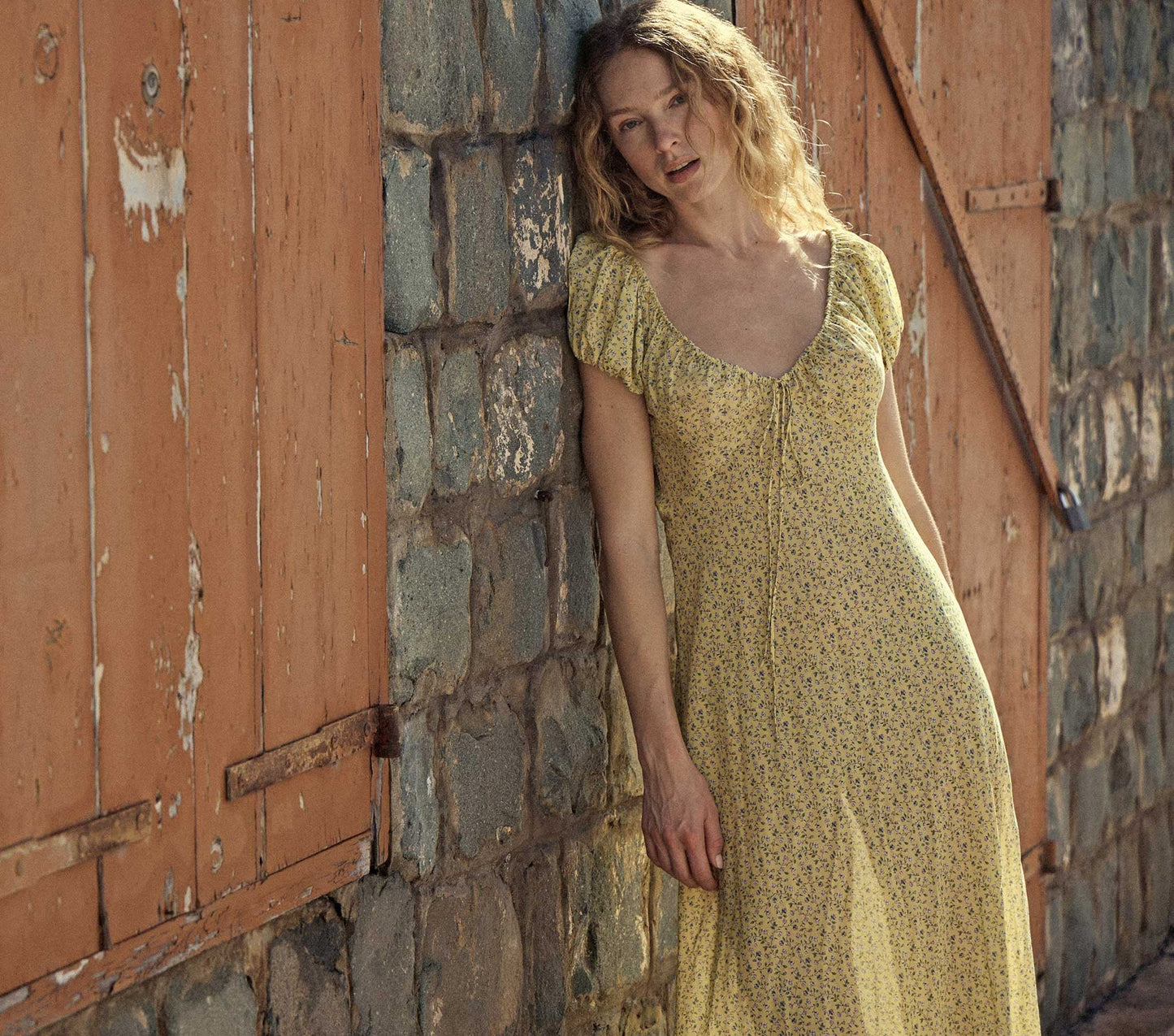 HMD -- SOFIA DRESS -- MOONFLOWER FLORAL