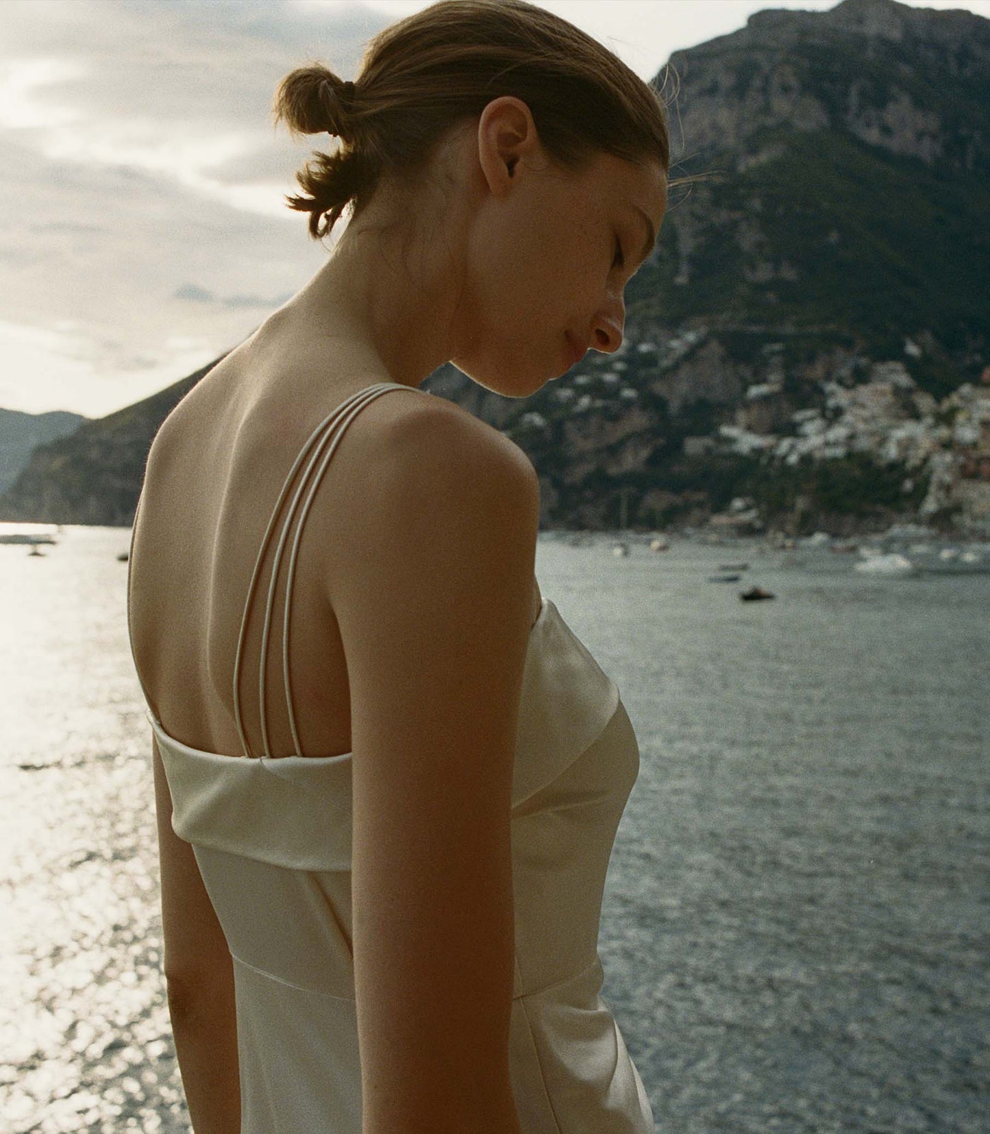 HMD -- DONETTA DRESS -- MAGNOLIA