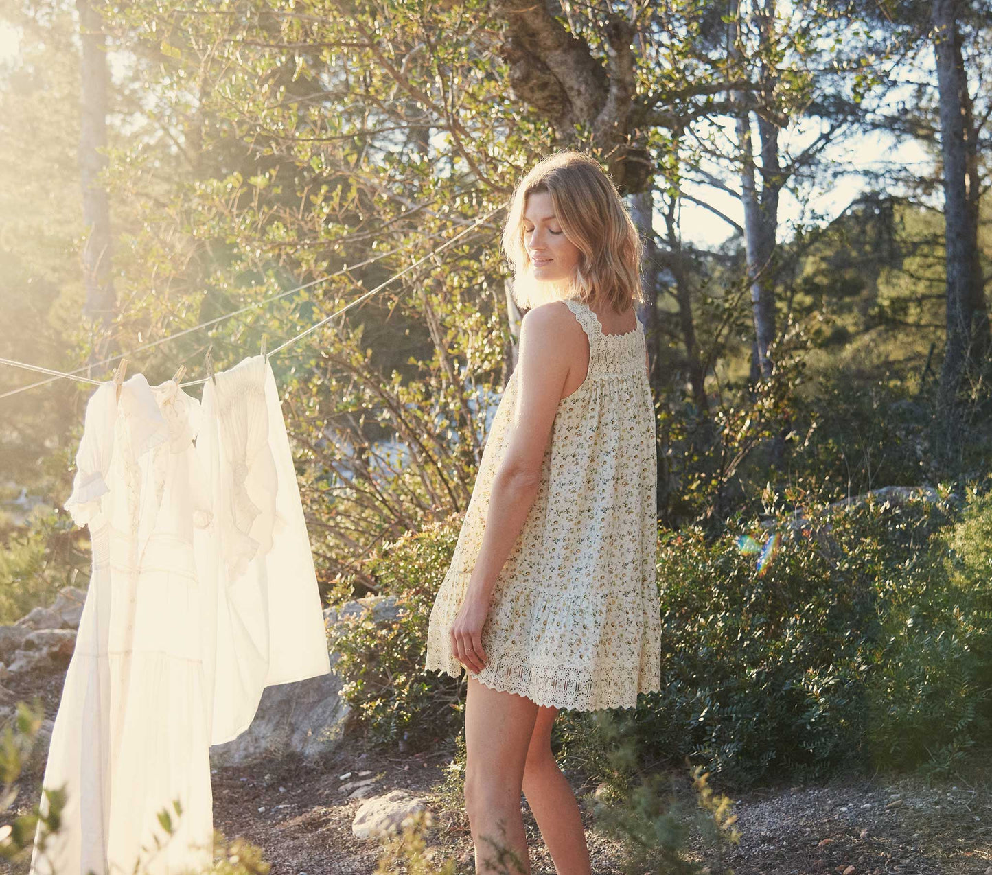 HMD -- GLADYS DRESS -- MOSS PAPILLON FLORAL