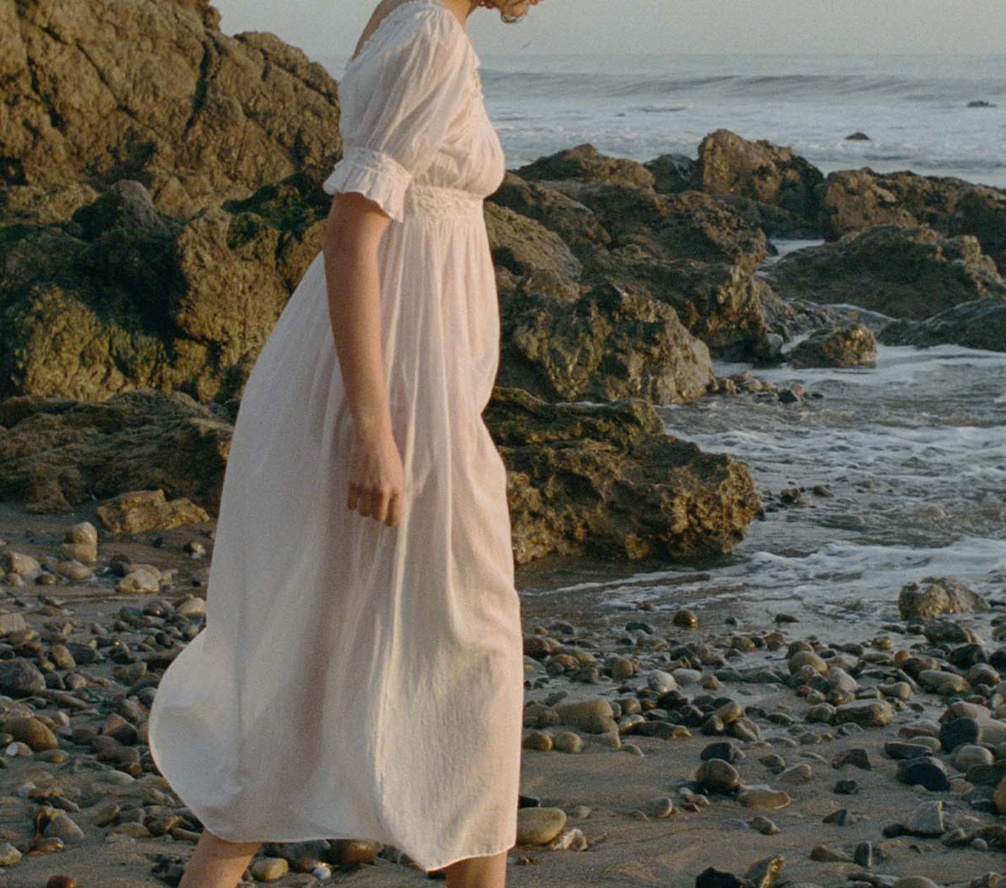 HMD -- ECLIPSE NIGHTGOWN -- SALT