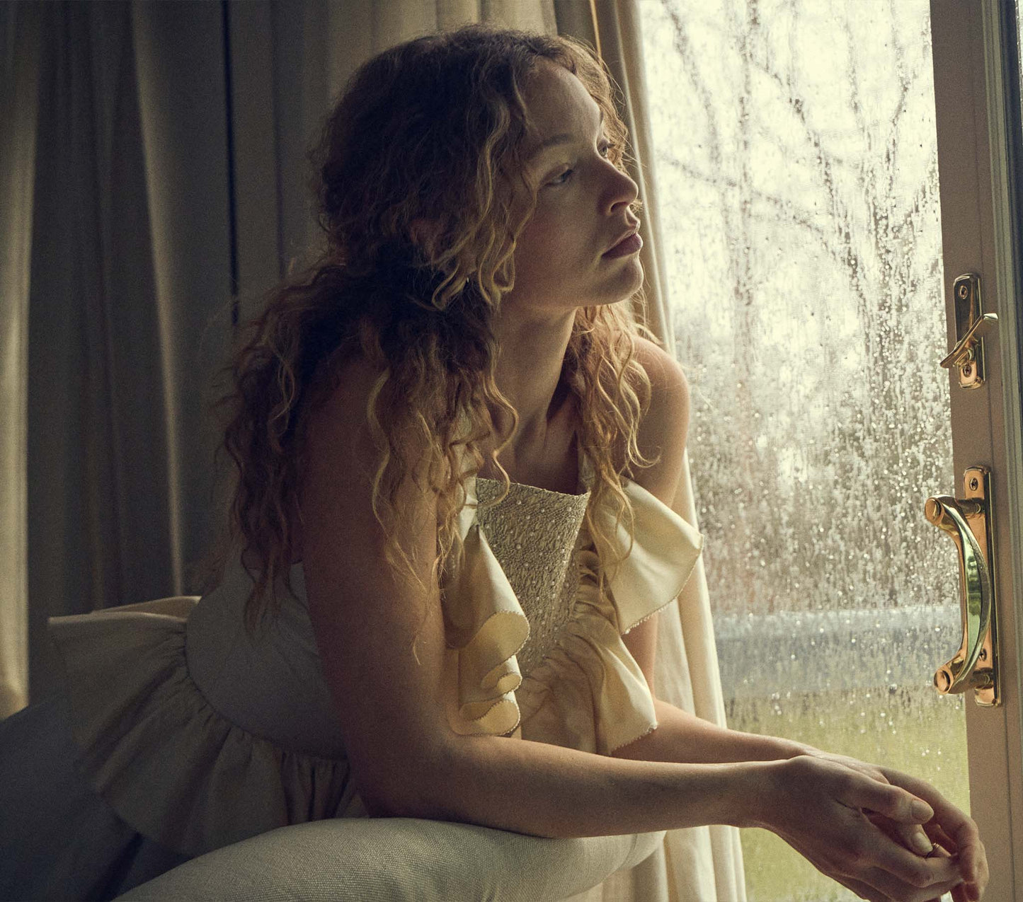 HMD -- ELOUISE DRESS -- MOTHER OF PEARL