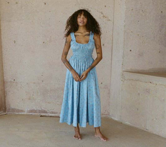 HMD -- EMMARETTA DRESS -- SKY BOUTON DE ROSE